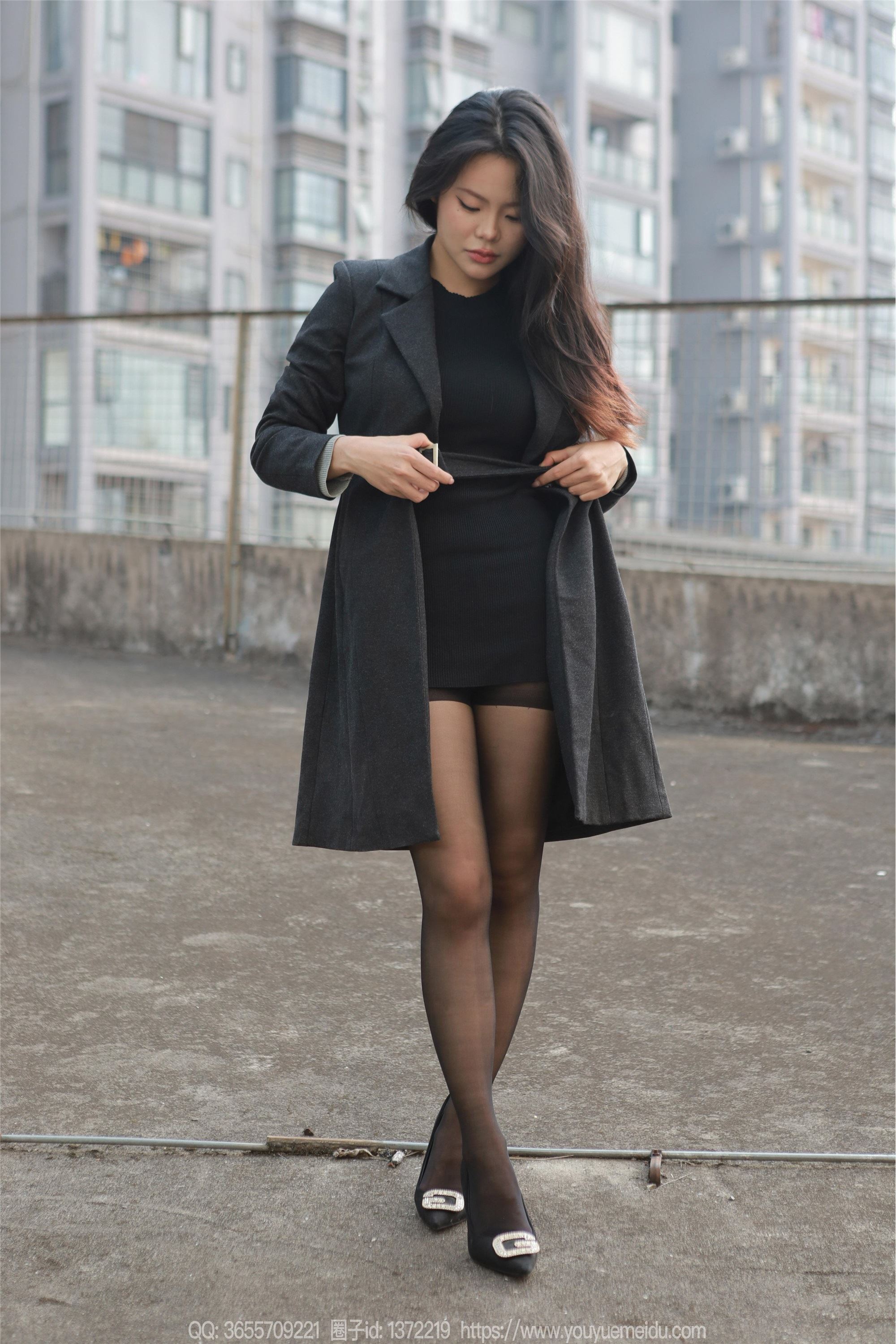 IESS异思趣向  2025.01.02 丝享家 1940 兔兔《黑丝女人》